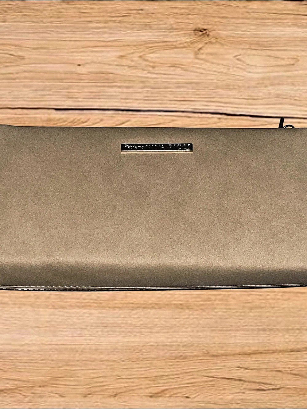 Authentic Vintage Nina Ricci Envelope Clutch Wristlet